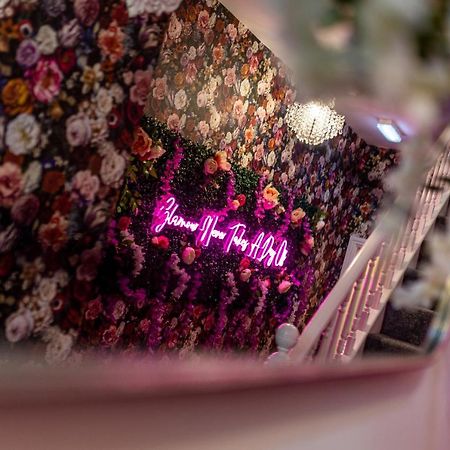 Charles Alexander Short Stay - Botanical House クリーブリーズ エクステリア 写真