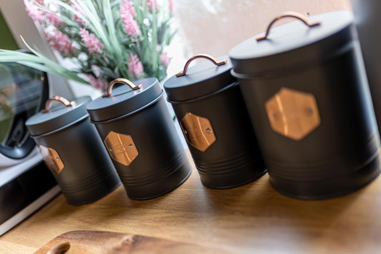 Charles Alexander Short Stay - Botanical House クリーブリーズ エクステリア 写真