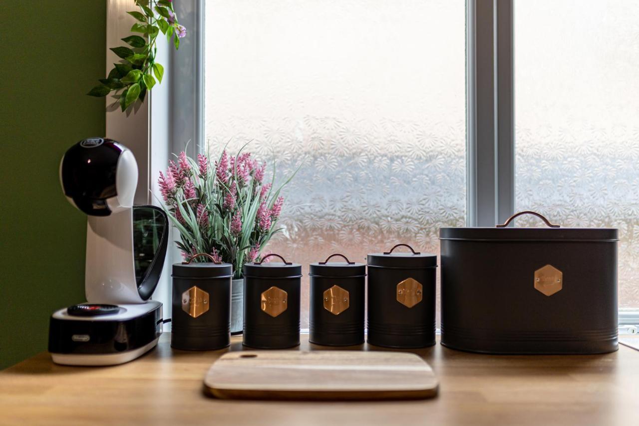 Charles Alexander Short Stay - Botanical House クリーブリーズ エクステリア 写真