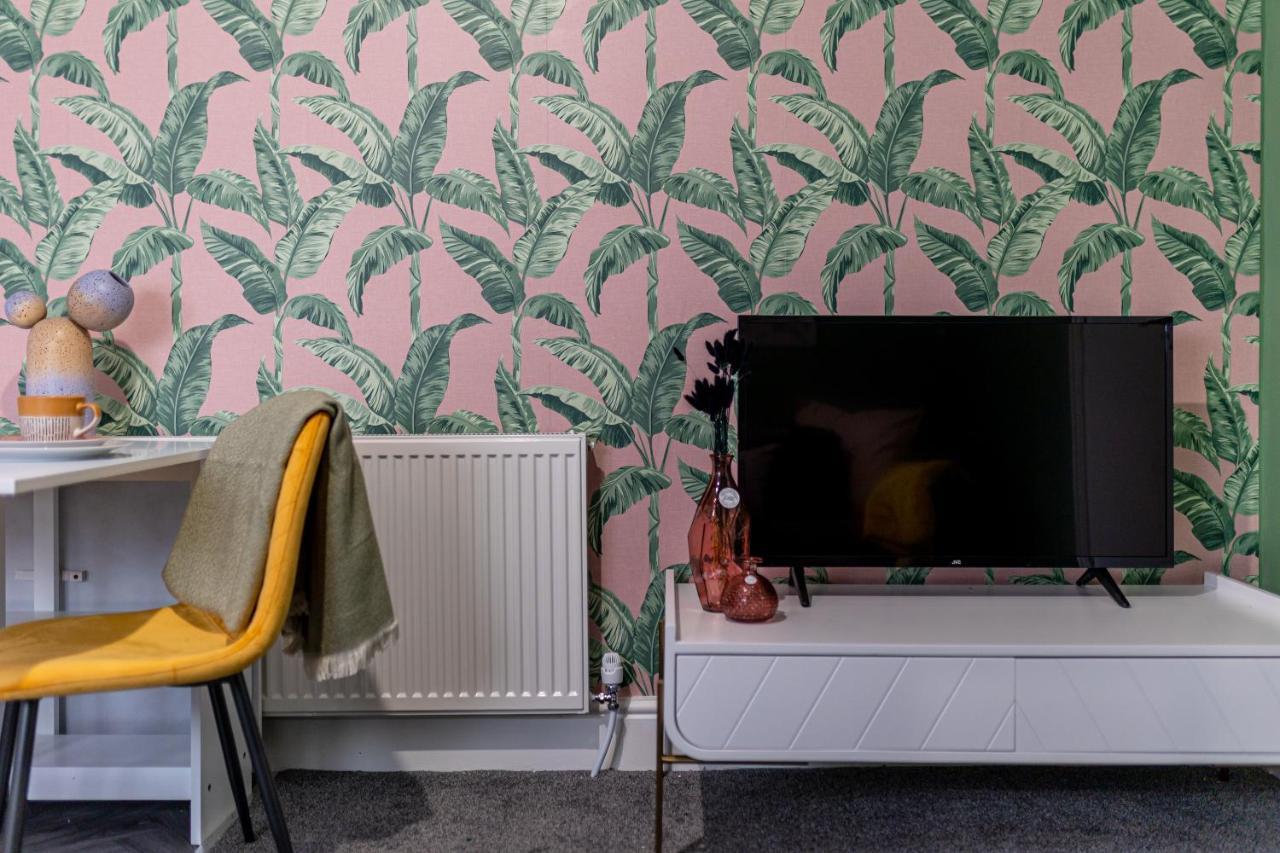 Charles Alexander Short Stay - Botanical House クリーブリーズ エクステリア 写真