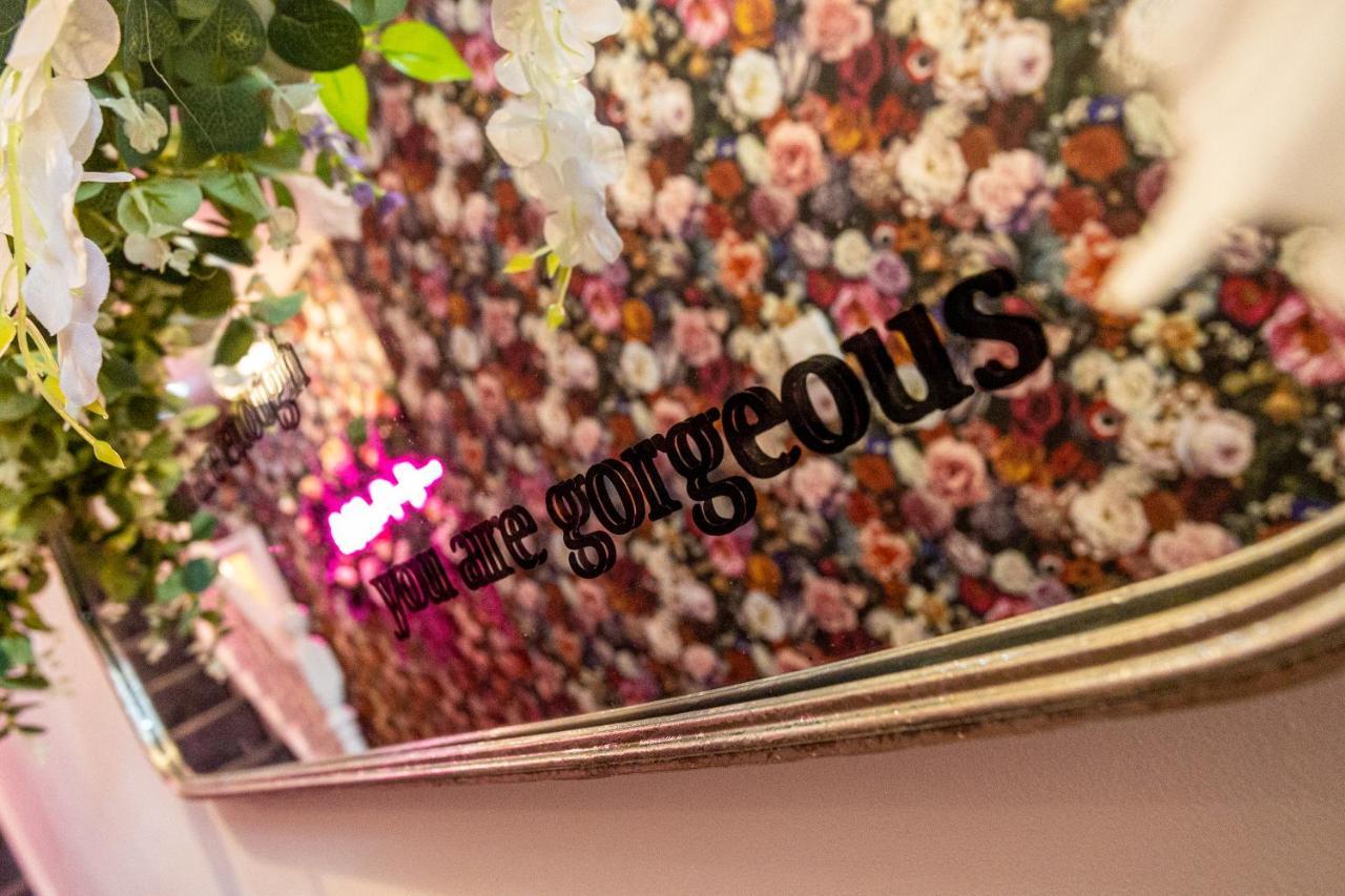 Charles Alexander Short Stay - Botanical House クリーブリーズ エクステリア 写真