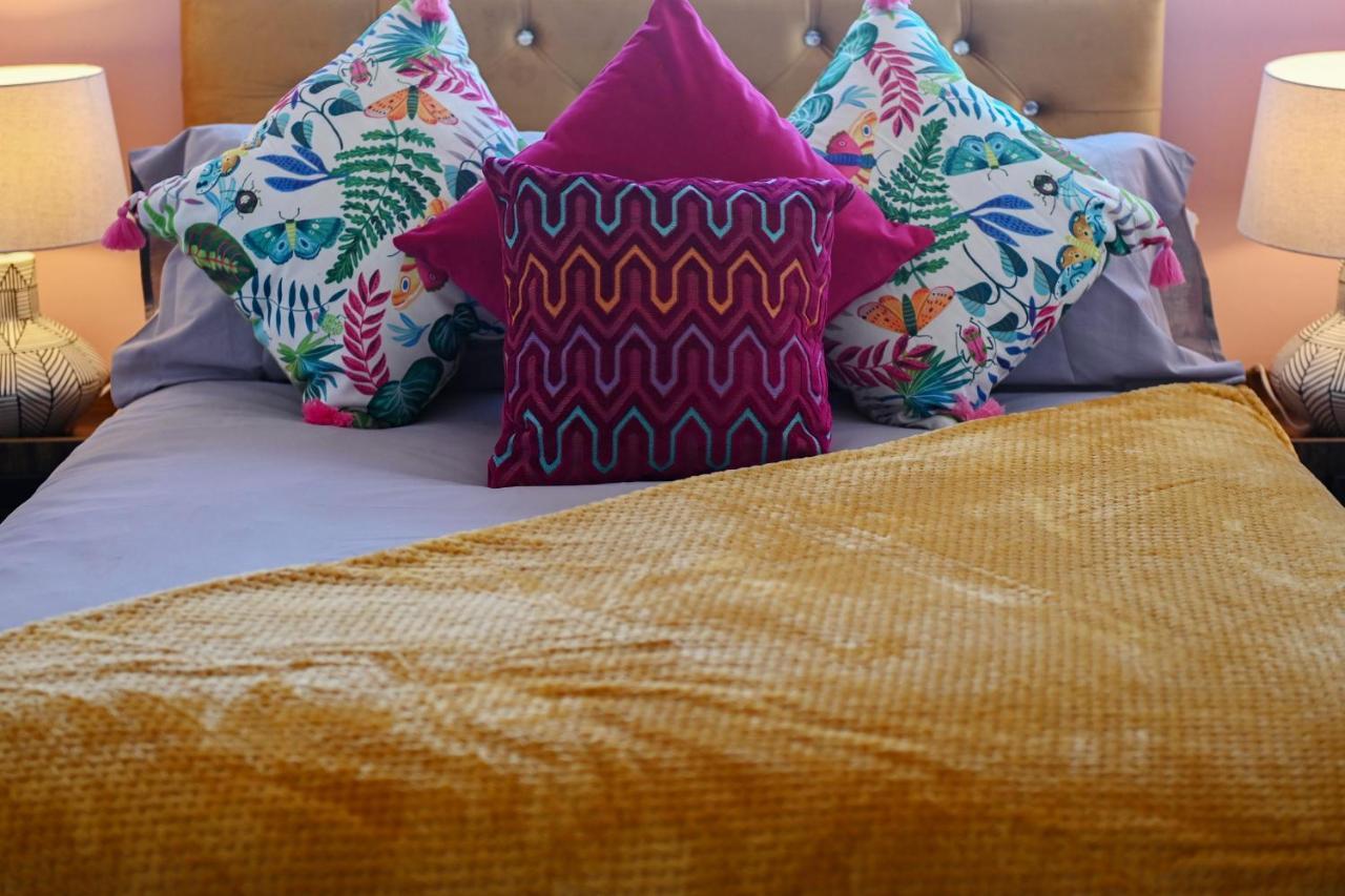 Charles Alexander Short Stay - Botanical House クリーブリーズ エクステリア 写真